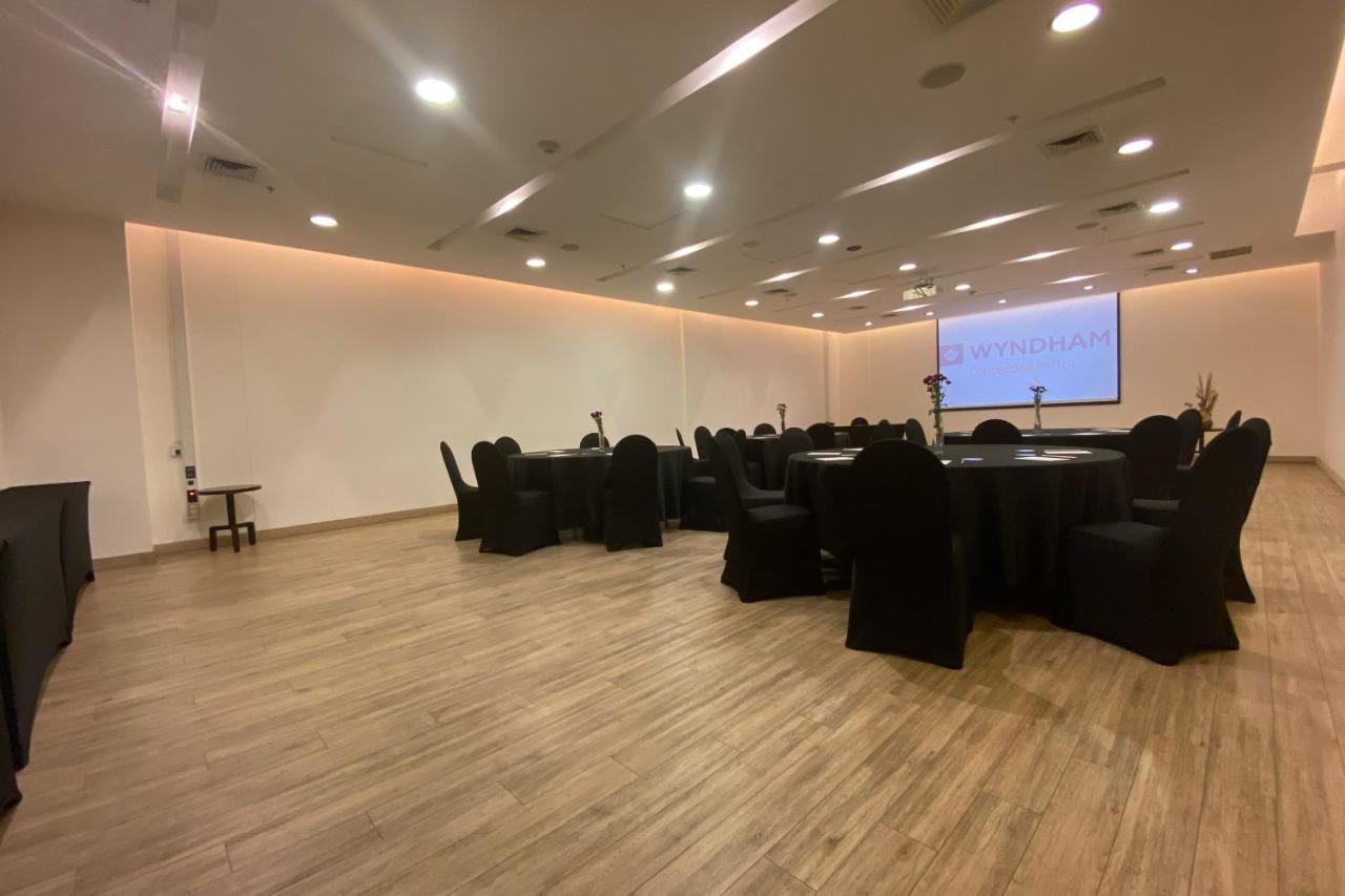 Hotel Wyndham Concepcion Pettra Exterior foto The 2019 conference